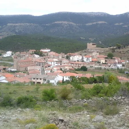 Casa Dinorural Kır Evi